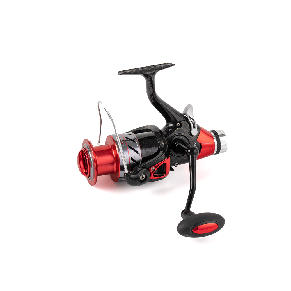 How does the braking system of the Power Fishing Long Cast Reel work?